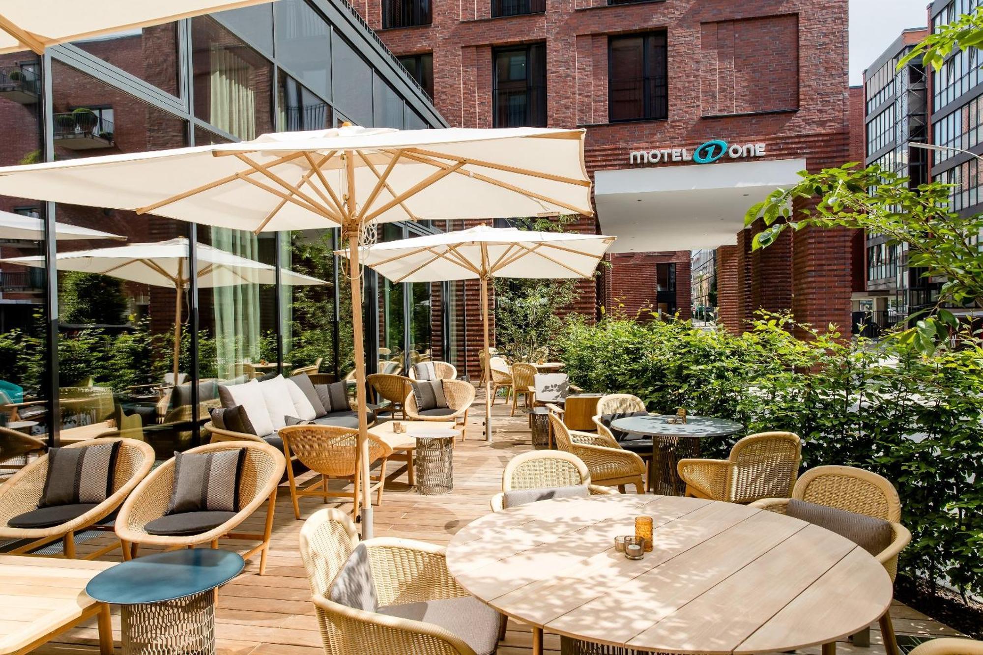 Motel One Hamburg-Fleetinsel Exterior photo